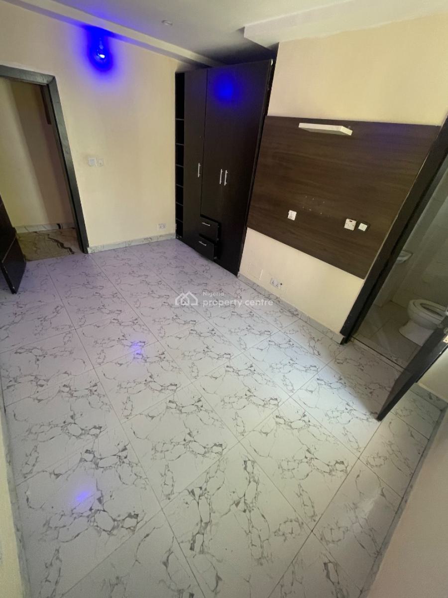 2 Bedroom, Beside The Coastal Road, Ikate, Lekki, Lagos, Flat / Apartment for Rent