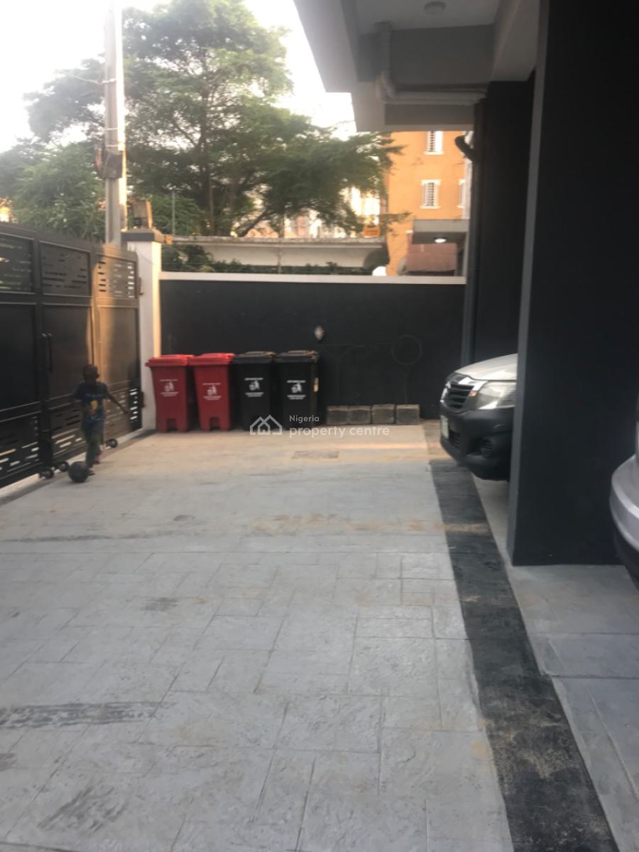 Luxury and Newly Built Tastefully Finished 3 Bedroom Flat, Omoleye  Street, Alagomeji, Yaba, Lagos, Flat / Apartment for Rent