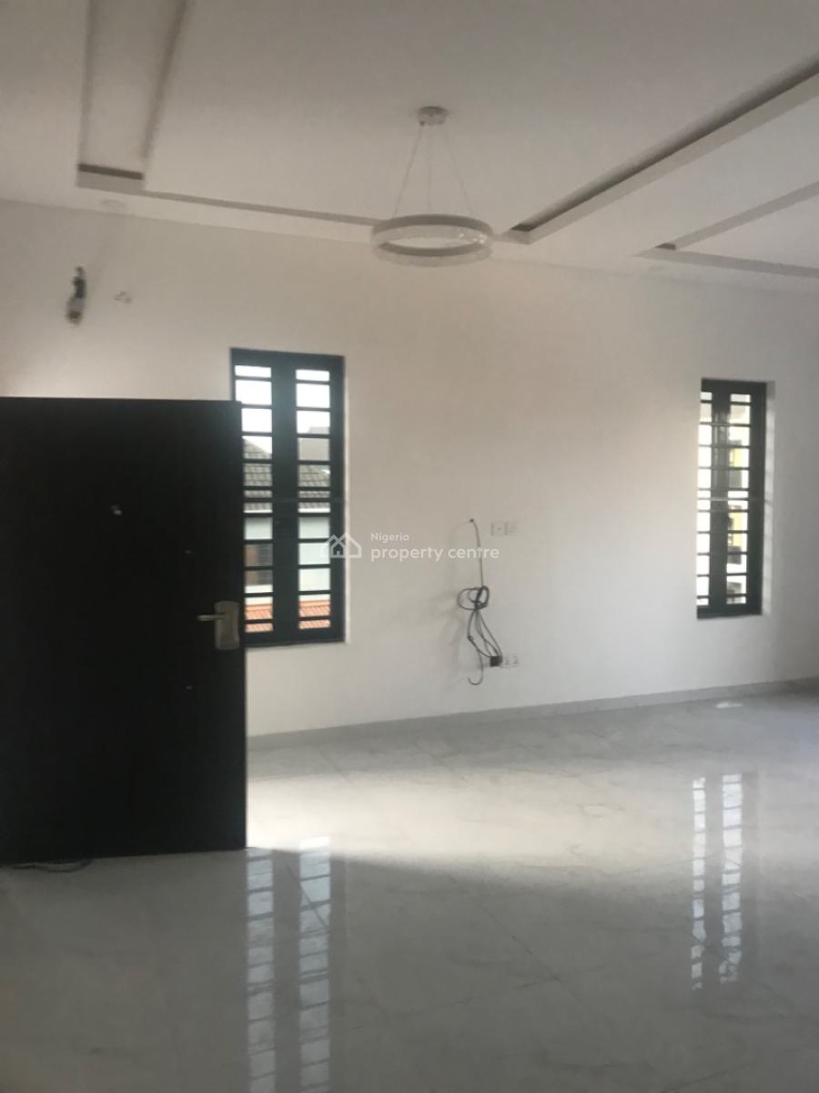 Luxury and Newly Built Tastefully Finished 3 Bedroom Flat, Omoleye  Street, Alagomeji, Yaba, Lagos, Flat / Apartment for Rent