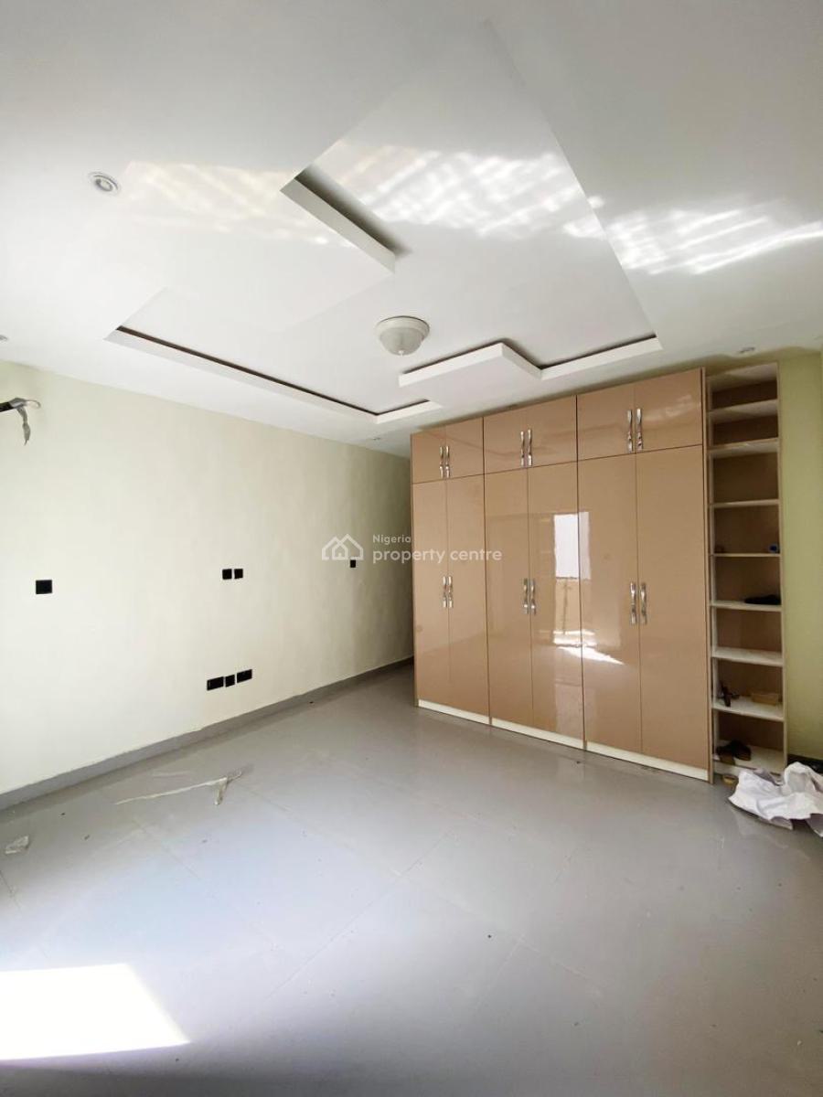 Newly Built 2 Bedroom Apartment with Swimming Pool., Ikate, Lekki, Lagos, Flat / Apartment for Sale