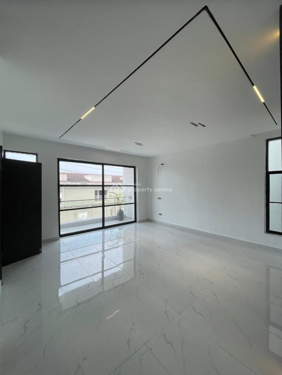 Luxury 5 Bedroom Home with Pool , Gym & More, Lekki Phase 1, Lekki, Lagos, Detached Duplex for Sale