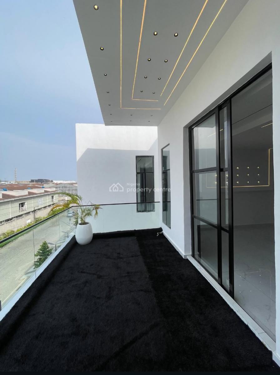 Luxury 5 Bedroom Home with Pool , Gym & More, Lekki Phase 1, Lekki, Lagos, Detached Duplex for Sale