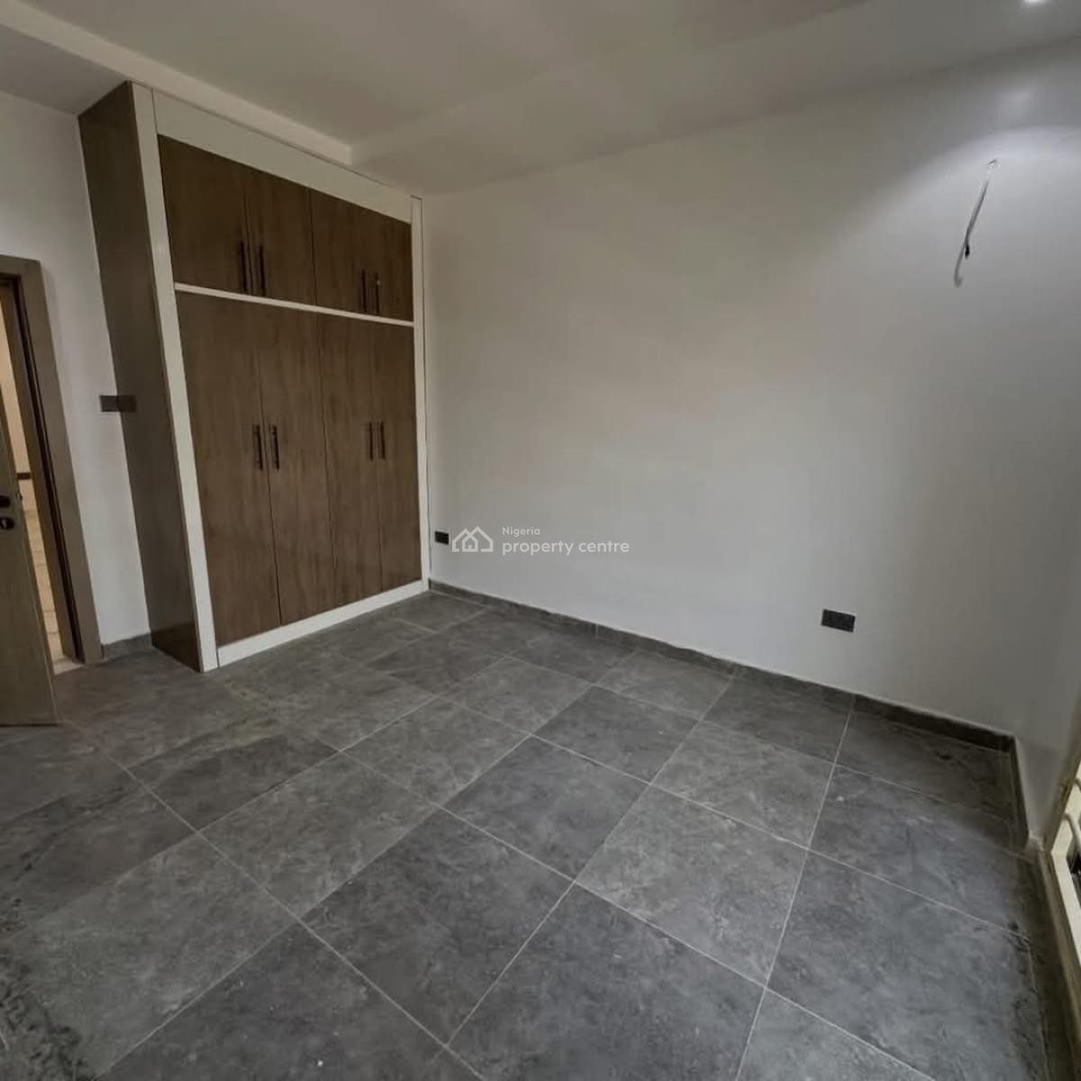 Newly Built 4 Bedroom Terrace  Duplex  2 Living Rooms + Boys, Jahi, Abuja, House for Sale