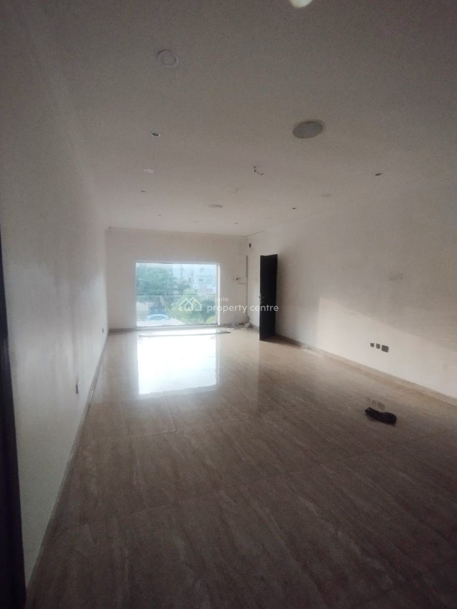 Spacious Massive Commerical Open Space, Victoria Arobikere, Admiraty Way, Lekki Phase 1, Lekki, Lagos, Commercial Property for Rent