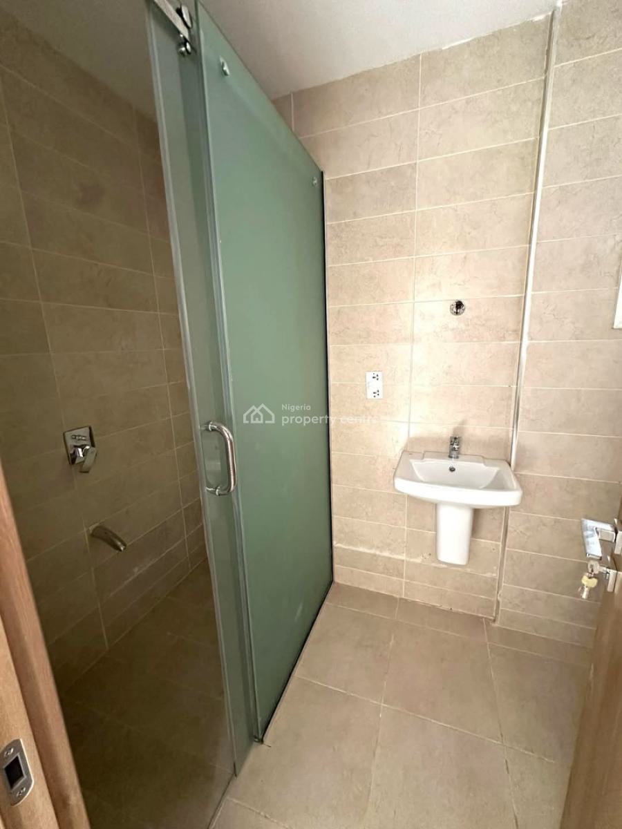 3 Bedroom Apartment, Life Camp, Abuja, Flat / Apartment for Sale