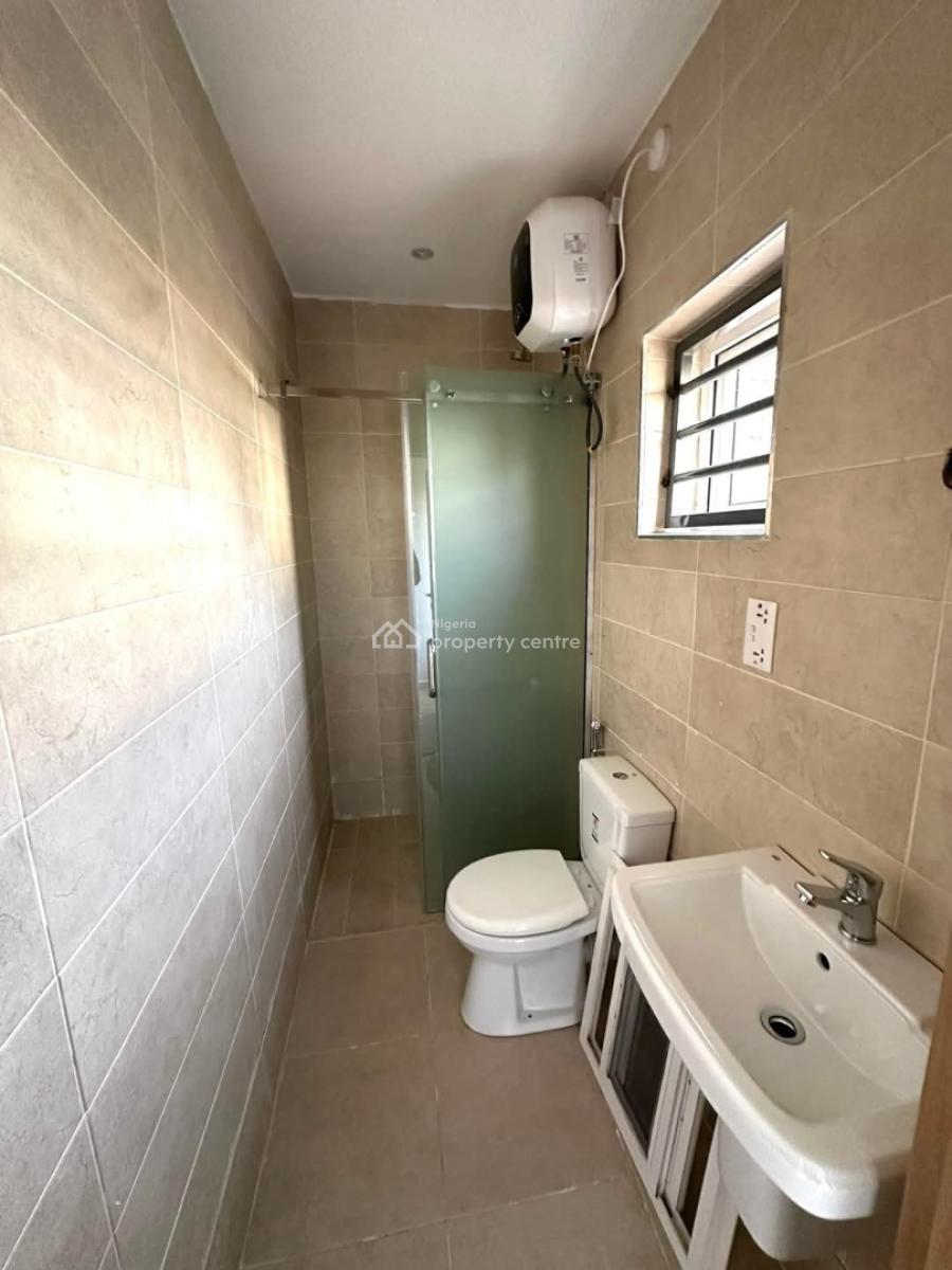 3 Bedroom Apartment, Life Camp, Abuja, Flat / Apartment for Sale