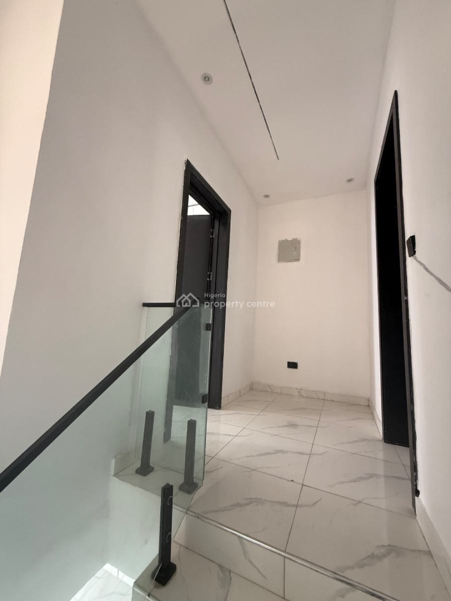 Brand New 3 Bedroom Semi Detached Duplex for Distress, Ikota Gra, Ikota, Lekki, Lagos, Semi-detached Duplex for Sale