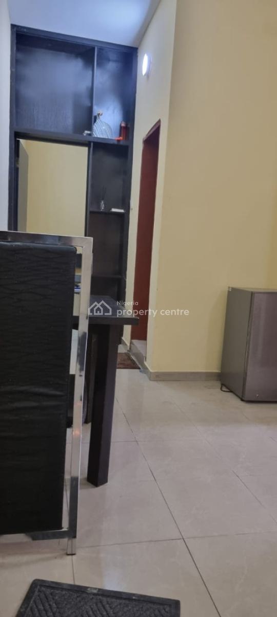 1 Bedroom Flat, Back of Blenco Supermarket, Sangotedo-ajah, Ajah, Lagos, Mini Flat (room and Parlour) Short Let