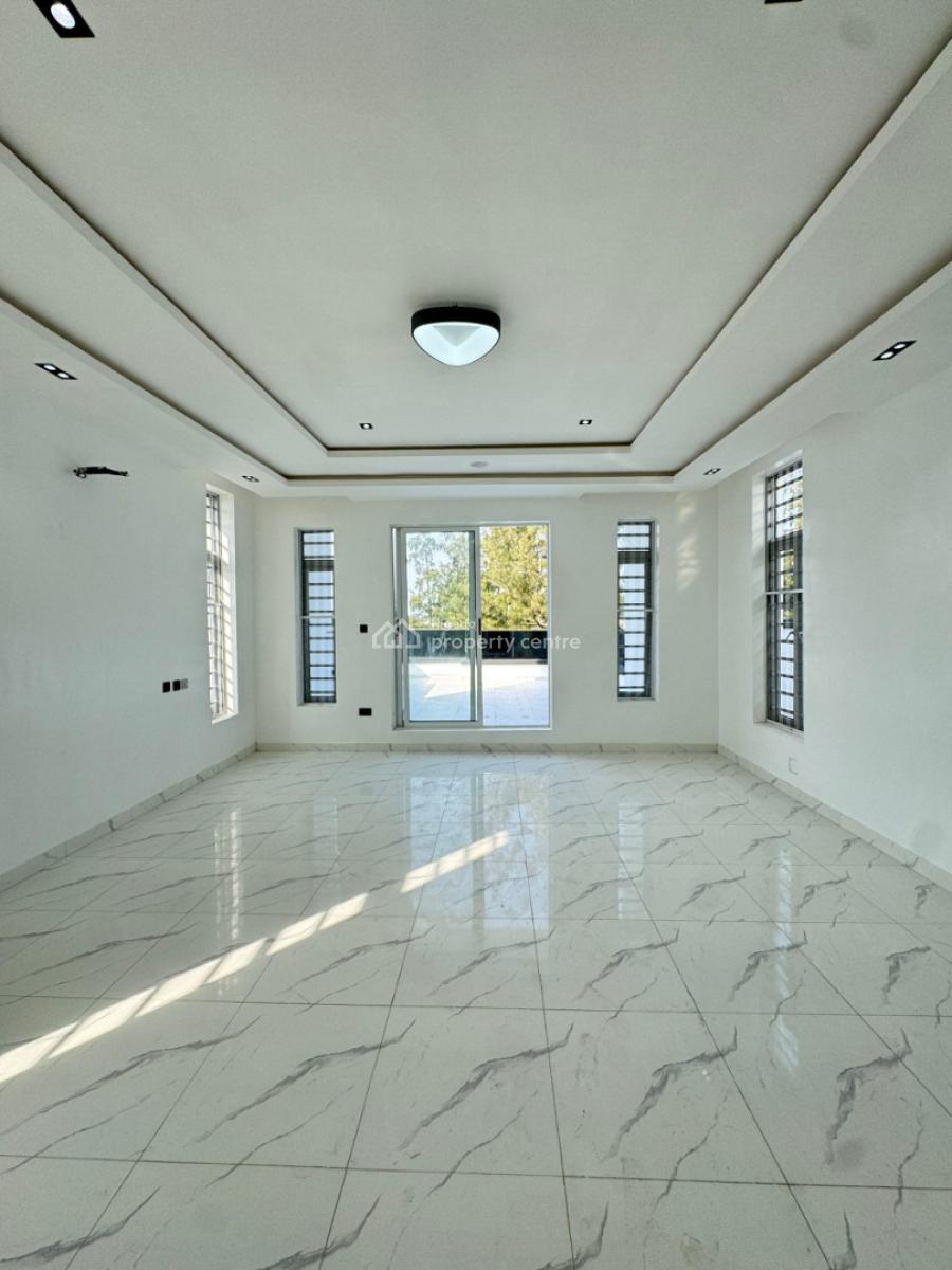 Luxurious 5 Beds Duplex with a Pool, Ikota, Lekki, Lagos, Detached Duplex for Sale