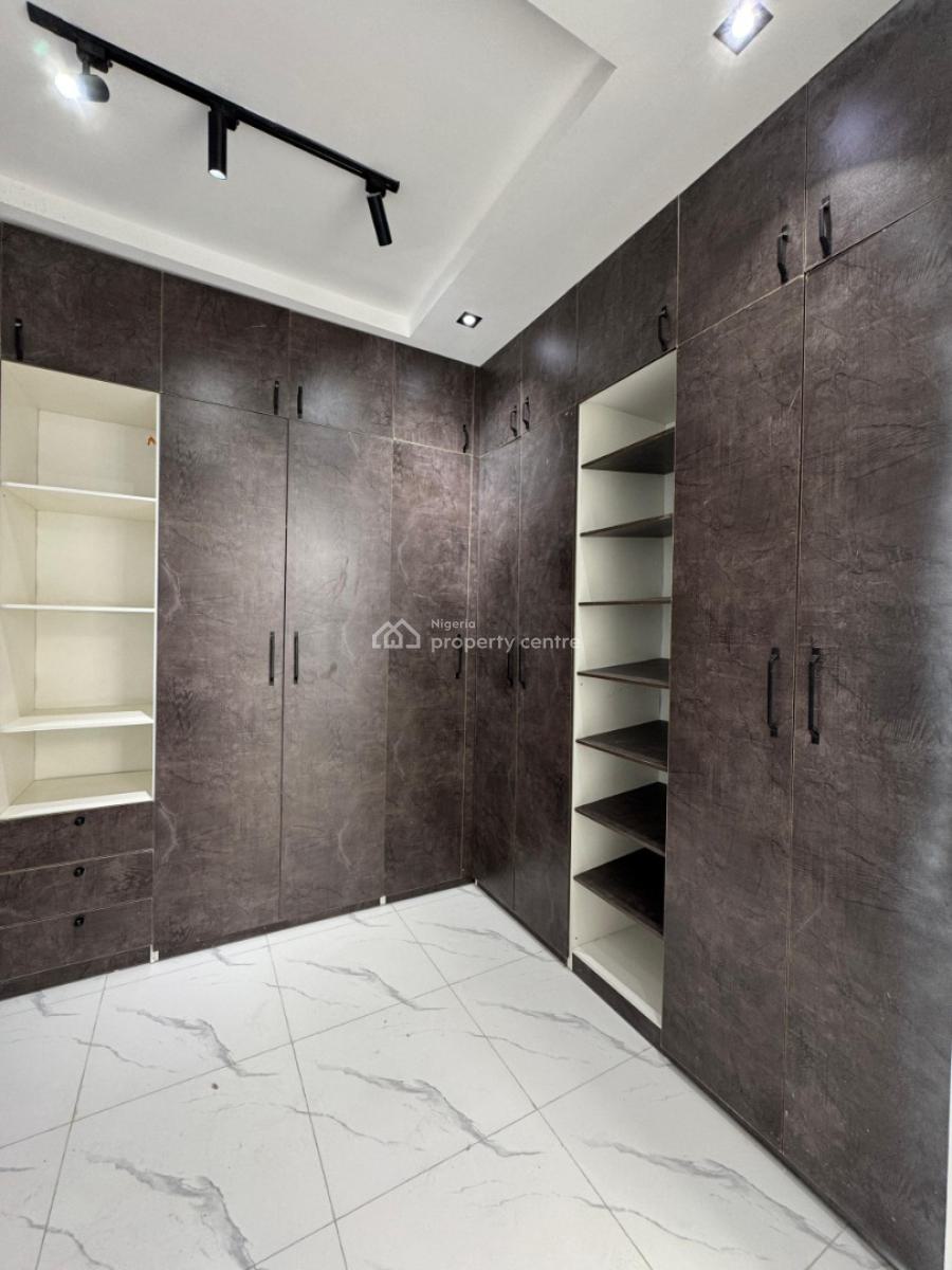 Luxurious 5 Beds Duplex with a Pool, Ikota, Lekki, Lagos, Detached Duplex for Sale