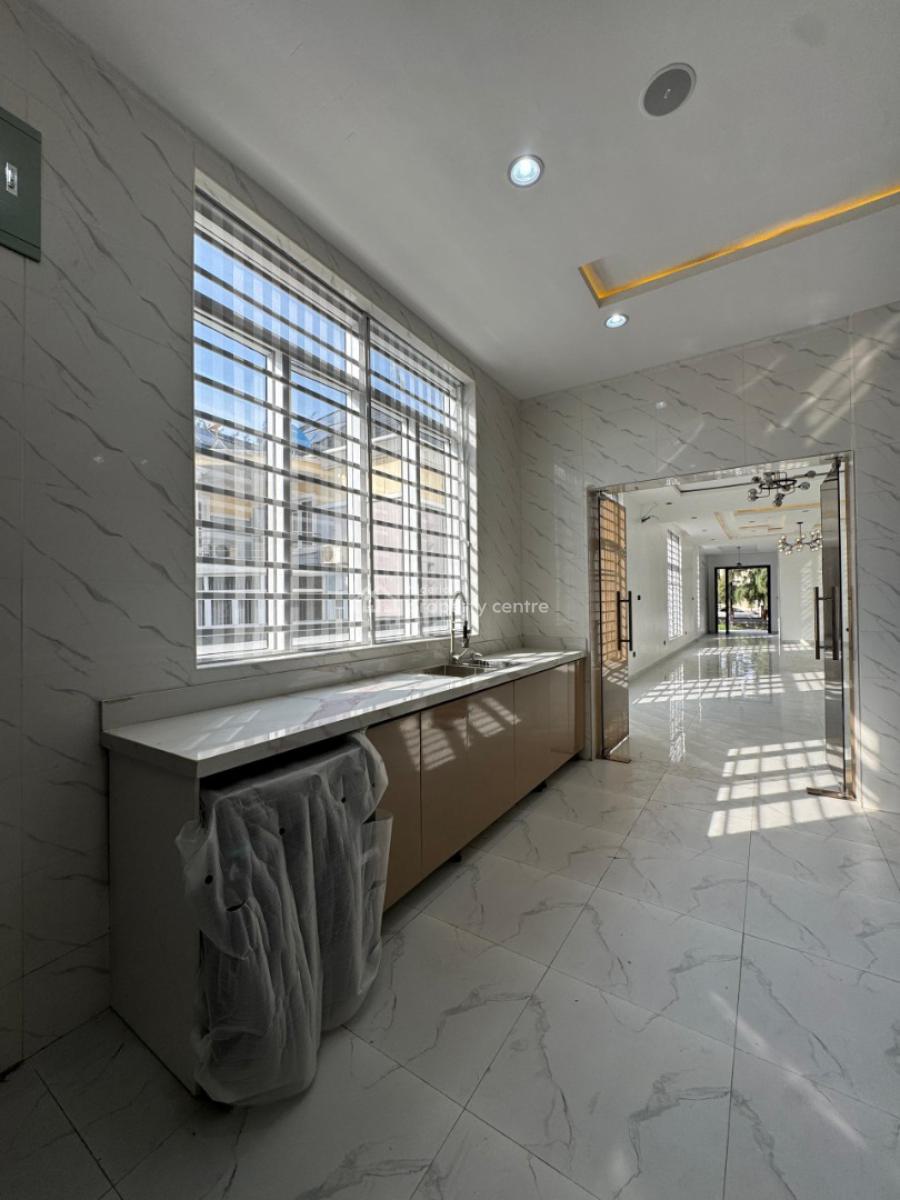 Luxurious 5 Beds Duplex with a Pool, Ikota, Lekki, Lagos, Detached Duplex for Sale