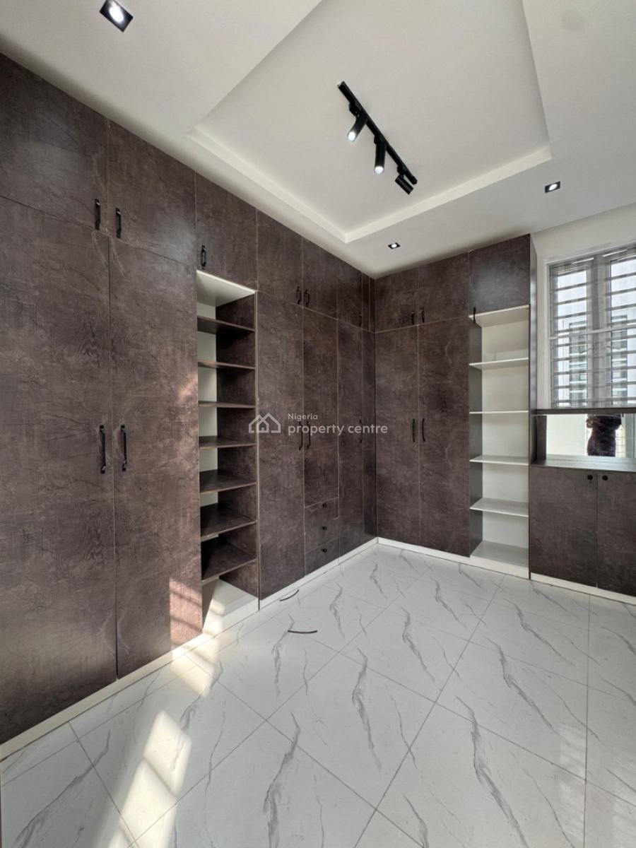 Luxurious 5 Beds Duplex with a Pool, Ikota, Lekki, Lagos, Detached Duplex for Sale