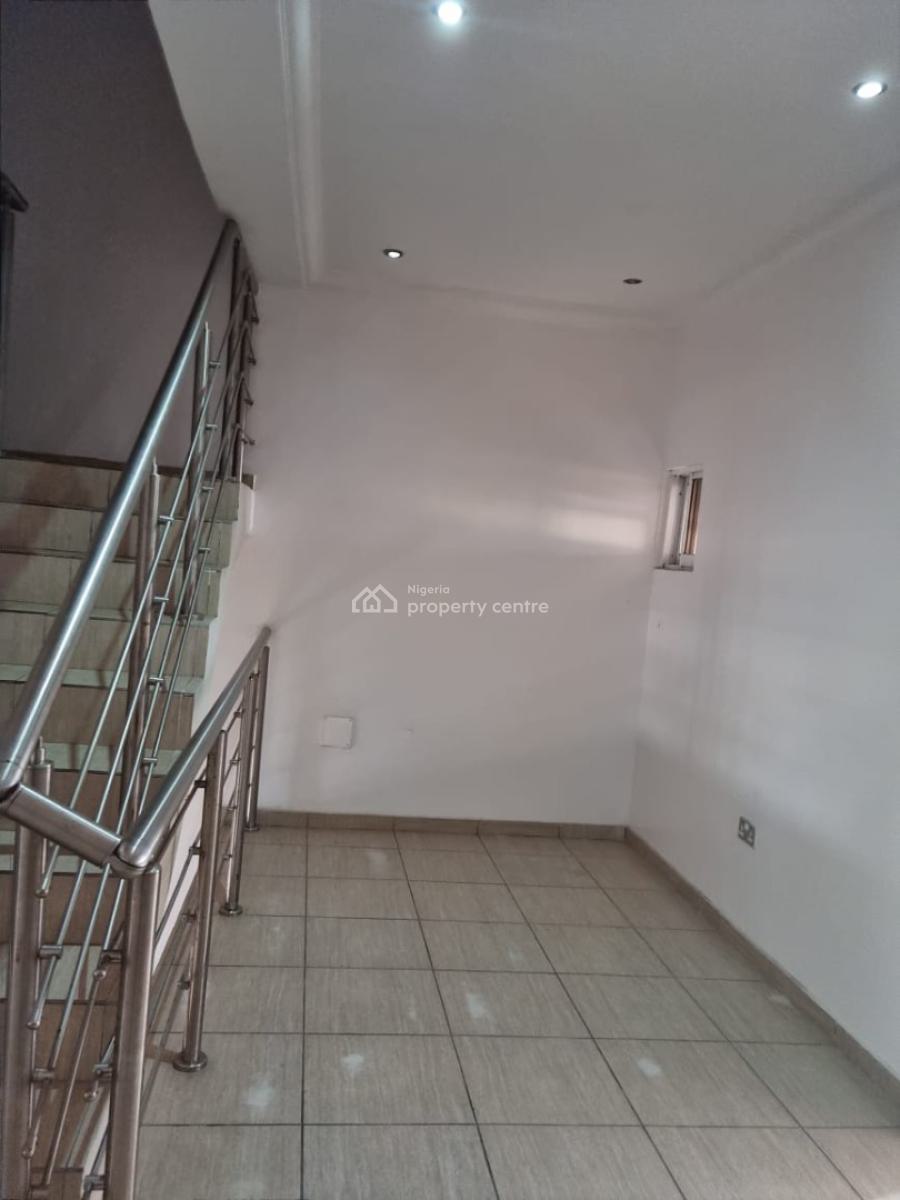 Serviced Luxury Four Bedrooms Terrace Duplex with Boys Quarters, Osapa, Lekki, Osapa, Lekki, Lagos, Terraced Duplex for Rent