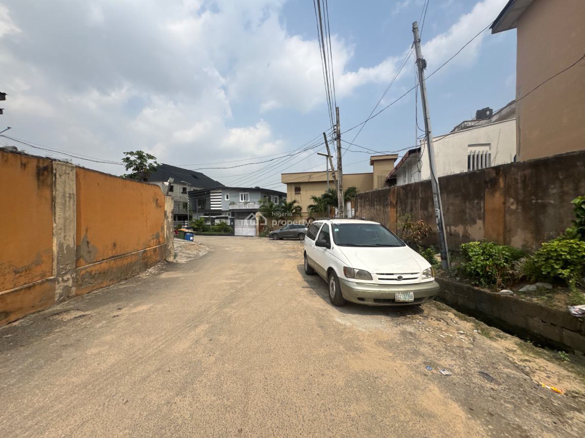 Land in a Secured & Gated Environment with a 4bedroom Bungalow, Secured & Gated Environment, Allen, Ikeja, Lagos, Residential Land for Sale