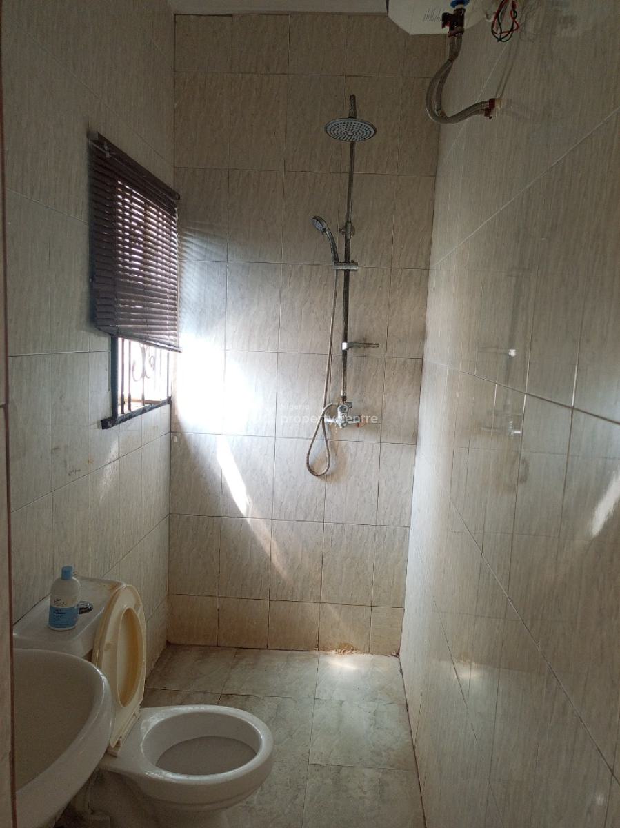Spacious and Sharp 2 Bedroom Apartment (downstairs), Mobil Road, Ilaje, Ajah, Lagos, Flat / Apartment for Rent