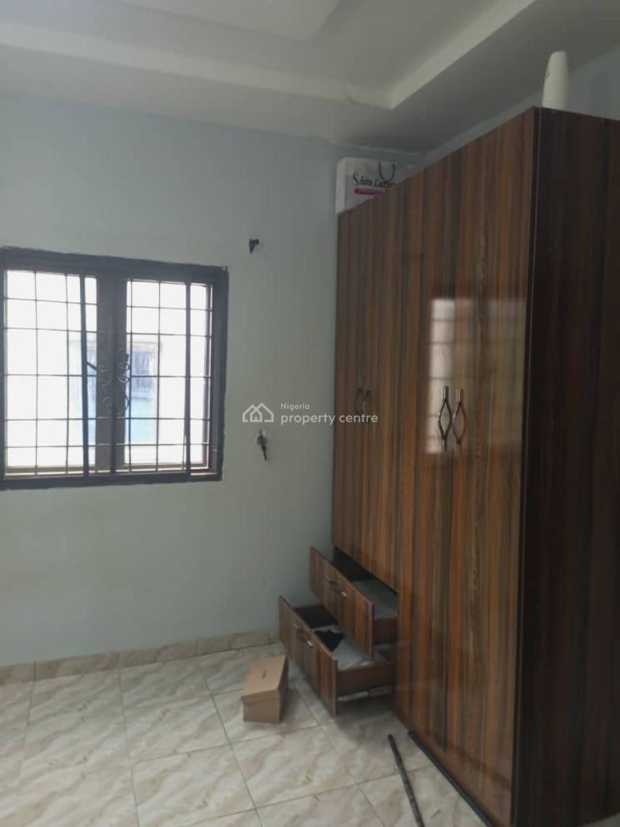 Sharp 2 Bedrooms Flat with 3 Toilets Arab Road 2.5m, Kubwa, Abuja, Flat / Apartment for Rent