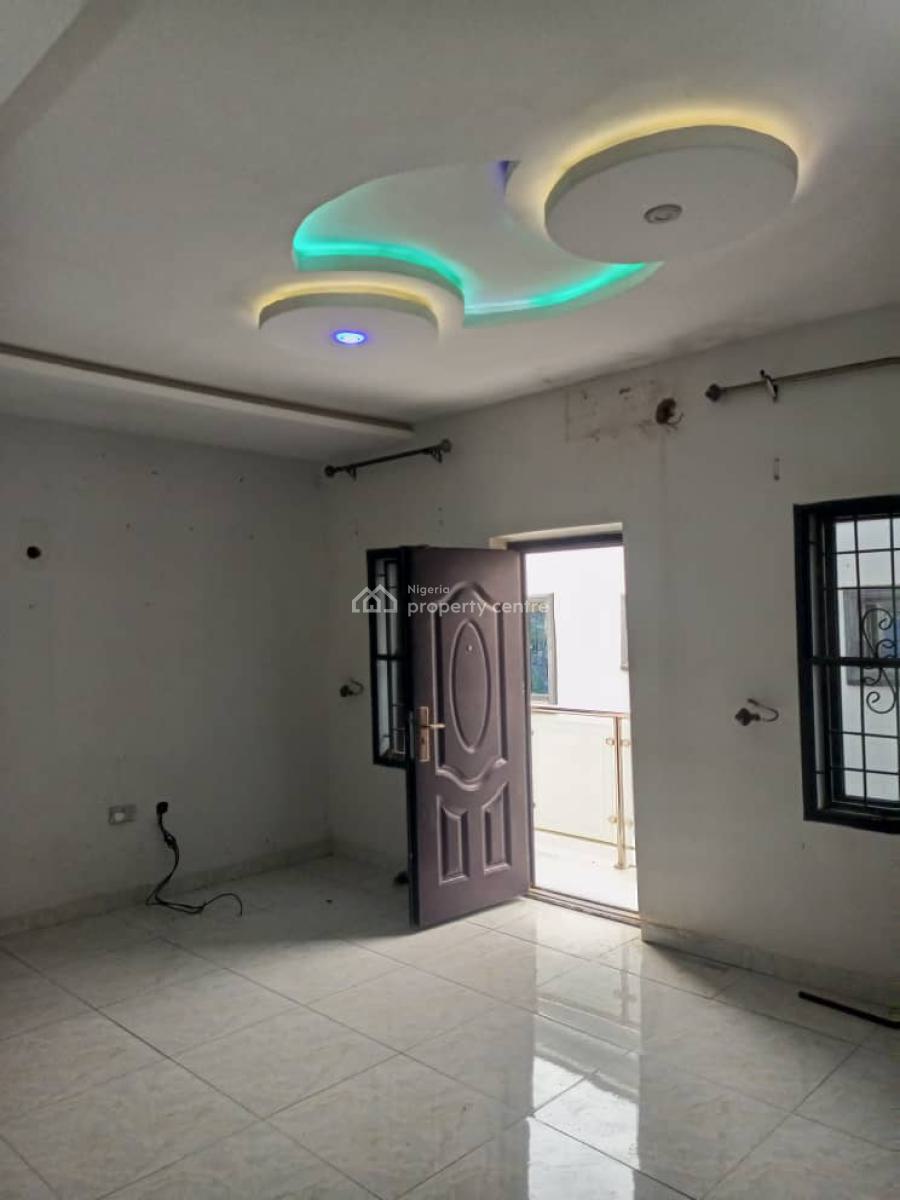 Sharp 2 Bedrooms Flat with 3 Toilets Arab Road 2.5m, Kubwa, Abuja, Flat / Apartment for Rent