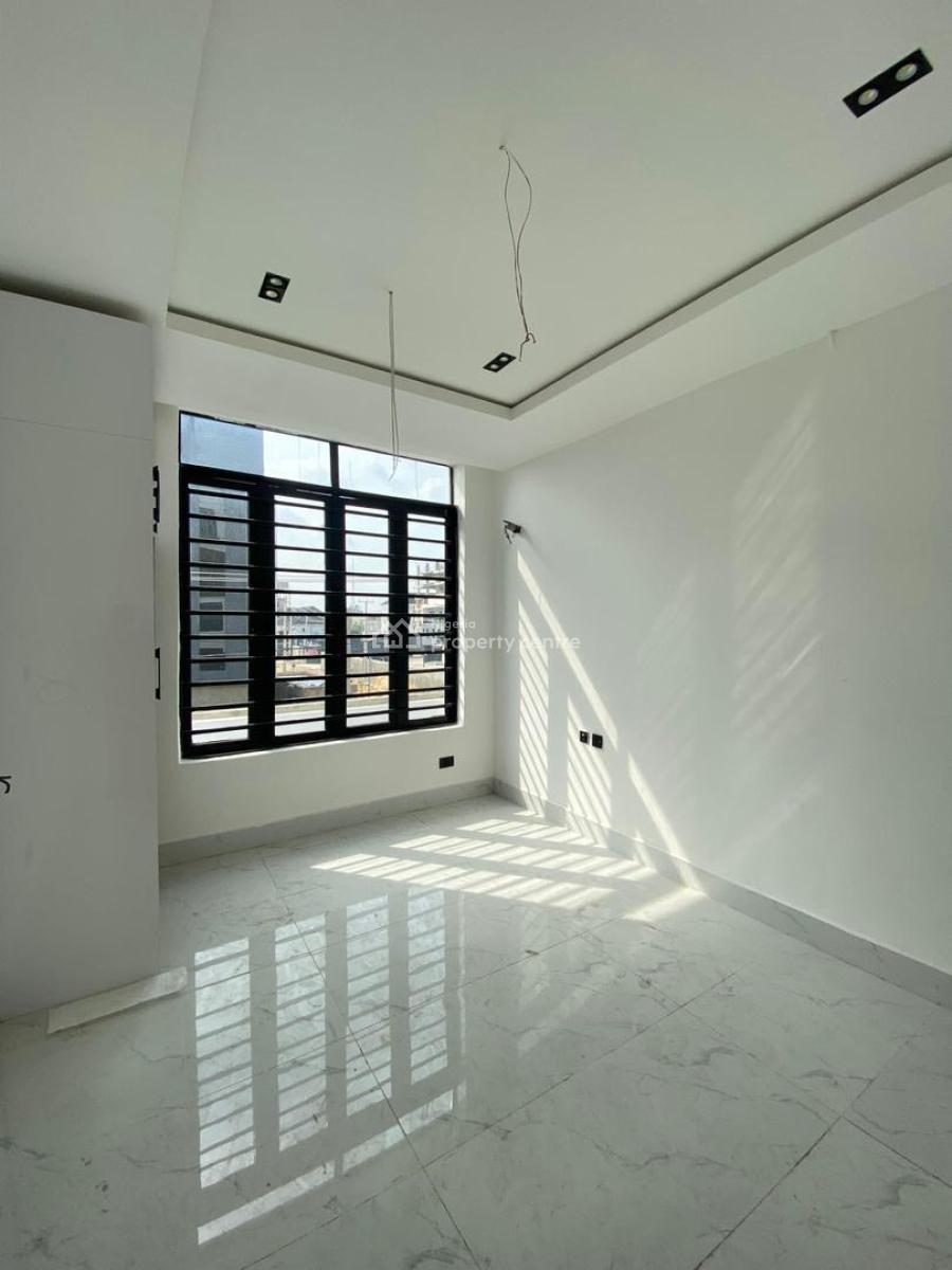 Contemporary 2-bedroom Apartment, Lekki Phase 1, Lekki, Lagos, Flat / Apartment for Rent