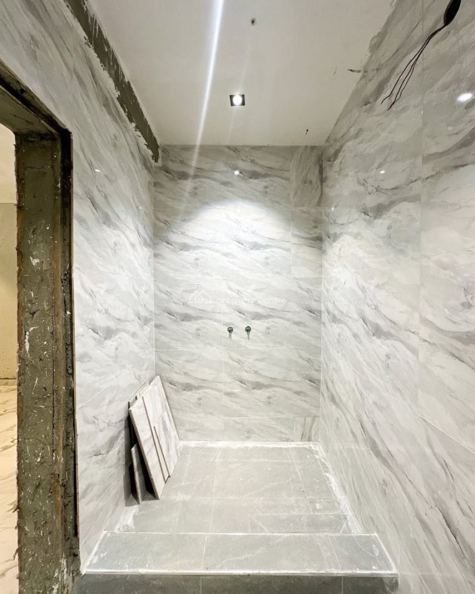 Exquisitely Finished 3 Bedroom Apartment in a Prime Location, Yaba, Lagos, Flat / Apartment for Sale