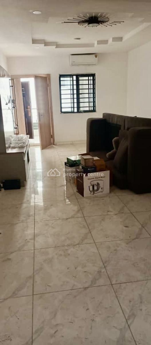 Spacious  in Serene Surroundings, Salem Area, Lekki Phase 1, Lekki, Lagos, Flat / Apartment for Rent