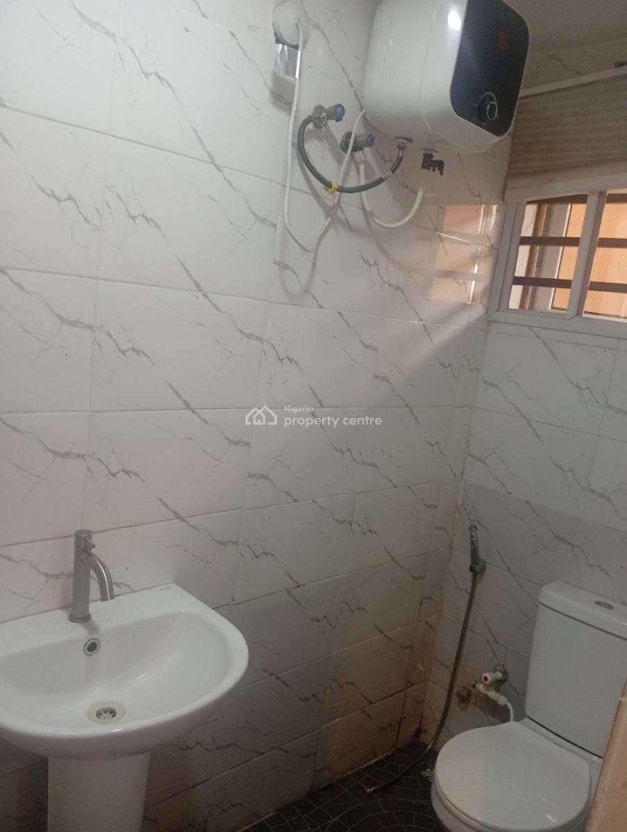 Executive 2bedroom Flat, Balogun Iju Ishaga Lagos, Ogba, Ikeja, Lagos, Flat / Apartment for Rent
