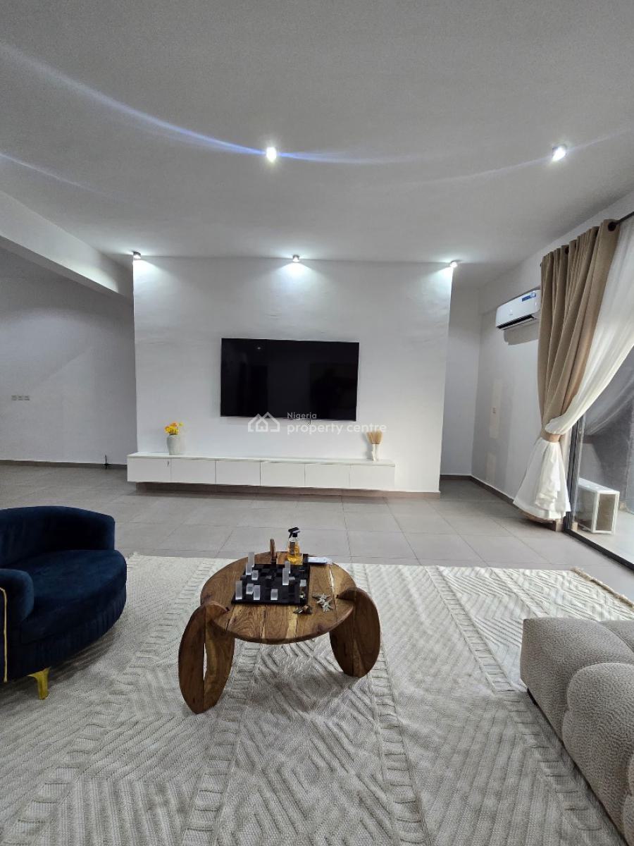 Exquisite 2 Bedroom Apartment with Communal Pool & Elevator, Ikate, Lekki, Lagos, Block of Flats for Sale