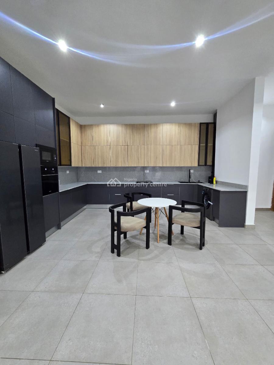 Exquisite 2 Bedroom Apartment with Communal Pool & Elevator, Ikate, Lekki, Lagos, Block of Flats for Sale