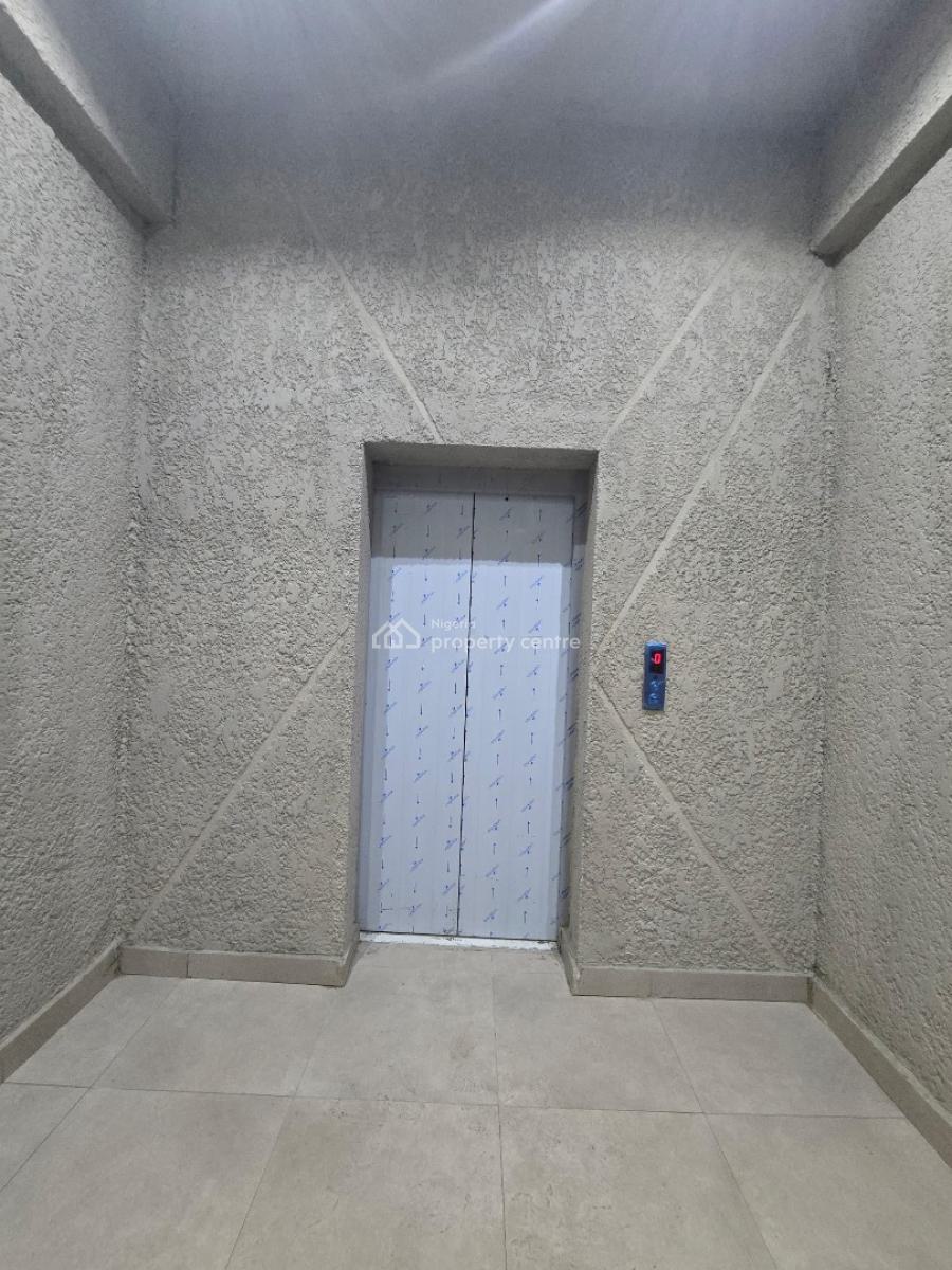 Exquisite 2 Bedroom Apartment with Communal Pool & Elevator, Ikate, Lekki, Lagos, Block of Flats for Sale