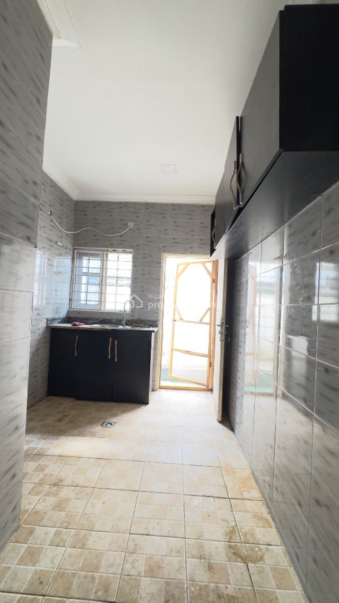 Newly Vacated 1 Bedroom Flat, Katampe (main), Katampe, Abuja, Flat / Apartment for Rent