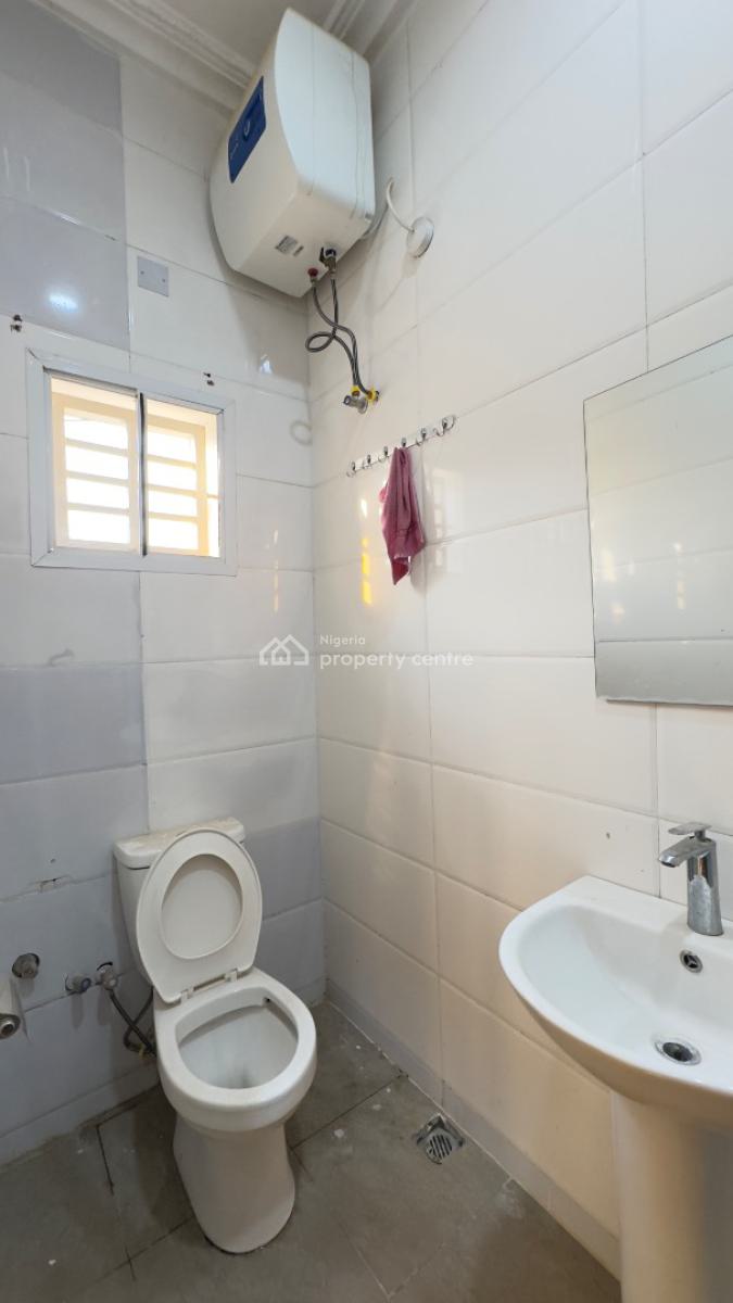 Newly Vacated 1 Bedroom Flat, Katampe (main), Katampe, Abuja, Flat / Apartment for Rent