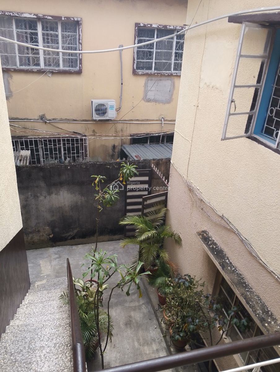 a Storey Building, Adelabu Street, Surulere, Lagos, Block of Flats for Sale