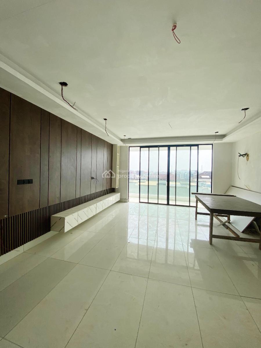 Capacious Newly Built 2 Bedroom Apartment, Ikate, Lekki, Lagos, Block of Flats for Sale