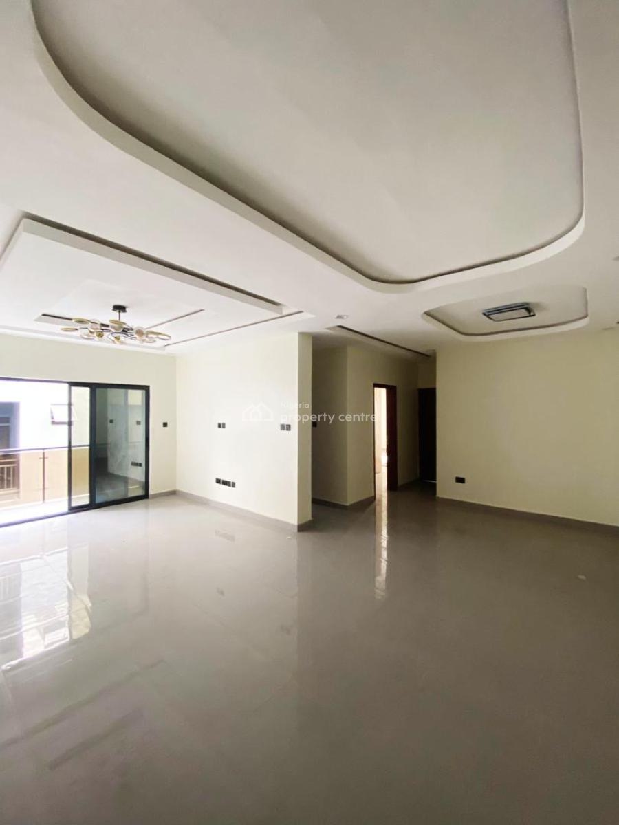 Newly Built 2 Bedroom Apartment with Swimming Pool., Lekki Phase 1, Lekki, Lagos, Block of Flats for Sale