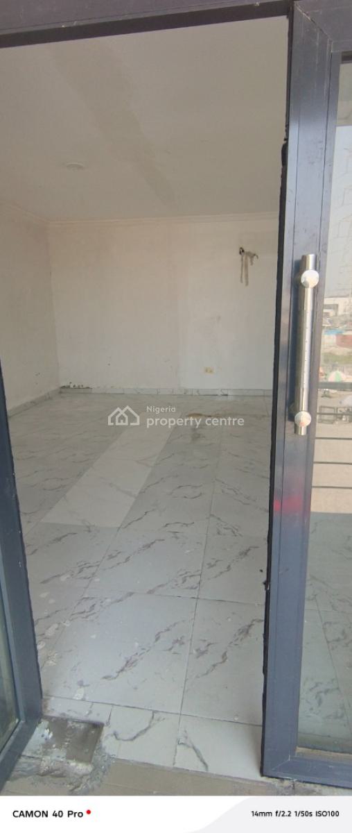 Massive and Standard 4 Bedroom Duplex in Osapa, Osapa London Bedside Amala4real, Osapa, Lekki, Lagos, Semi-detached Duplex for Rent