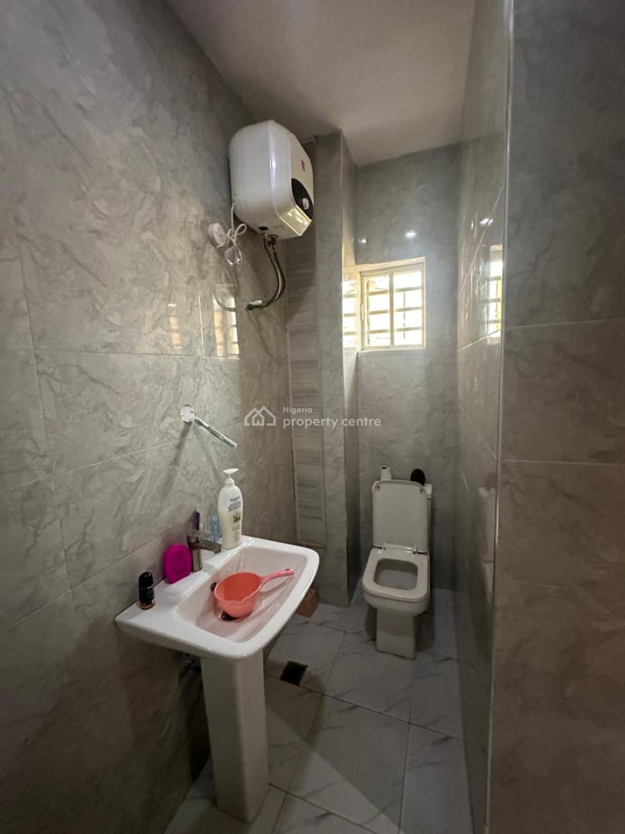 3 Bedroom Flat, Secure Estate, Gbagada, Lagos, Flat / Apartment for Sale