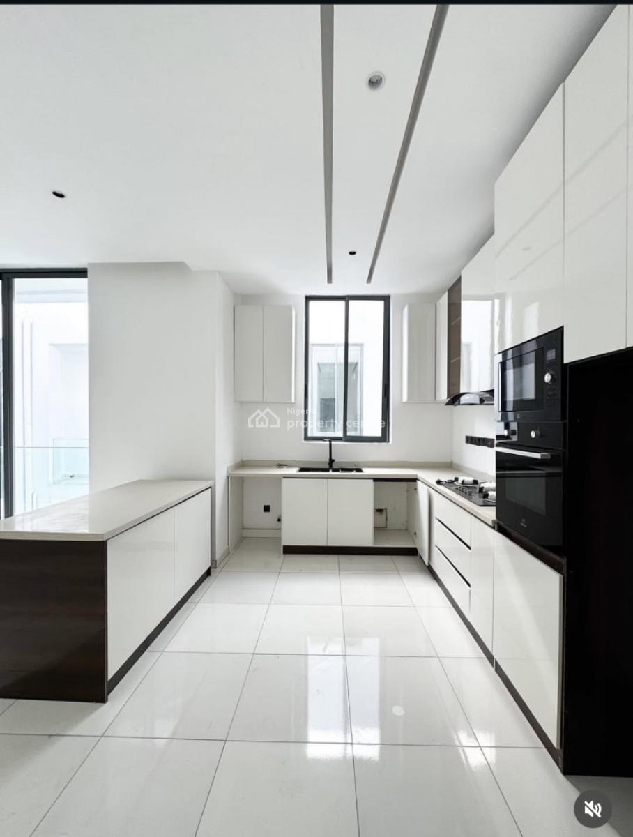 Furnished and Spacious 2 Bedroom Apartment, Oniru, Victoria Island (vi), Lagos, Flat / Apartment for Sale