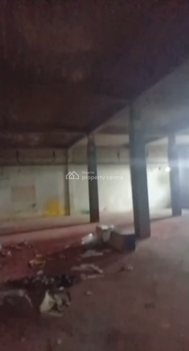 a 600sqm Warehouse, Pen Cinema Area, Ifako, Agege, Lagos, Warehouse for Rent