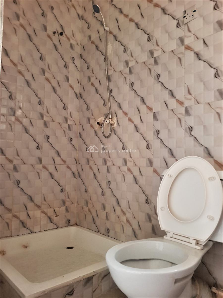 3 Bedroom Flat in a Serene and Tightly Secured Estate, Agungi, Lekki, Lagos, Flat / Apartment for Rent