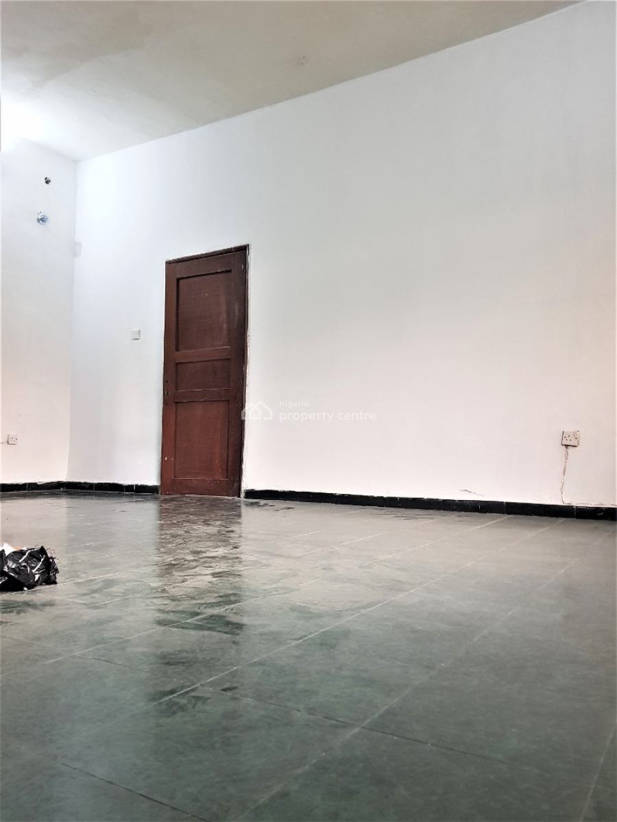 3 Bedroom Flat in a Serene and Tightly Secured Estate, Agungi, Lekki, Lagos, Flat / Apartment for Rent