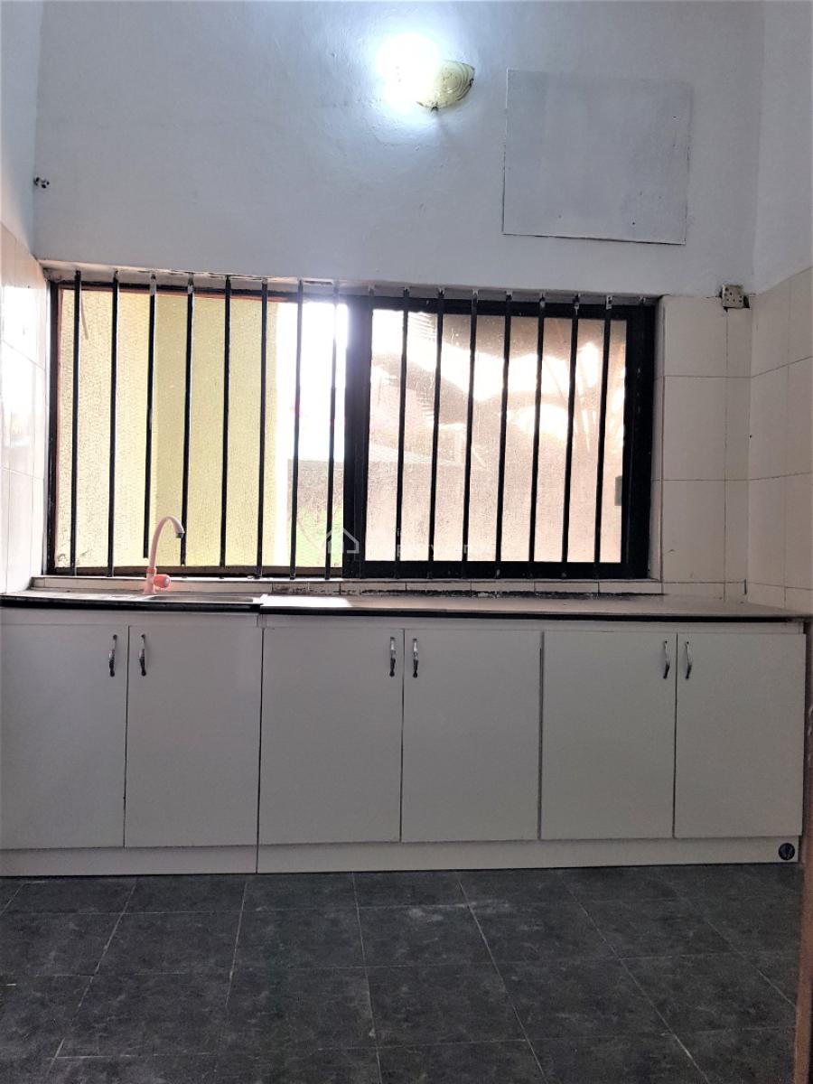3 Bedroom Flat in a Serene and Tightly Secured Estate, Agungi, Lekki, Lagos, Flat / Apartment for Rent
