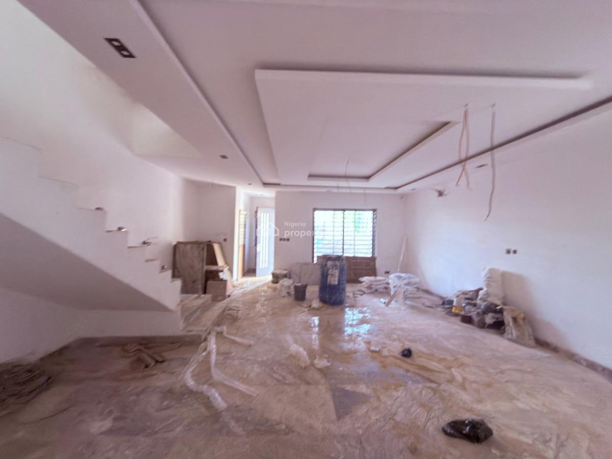 5 Bedroom Townhouse with Bq, Wuse, Abuja, House for Sale