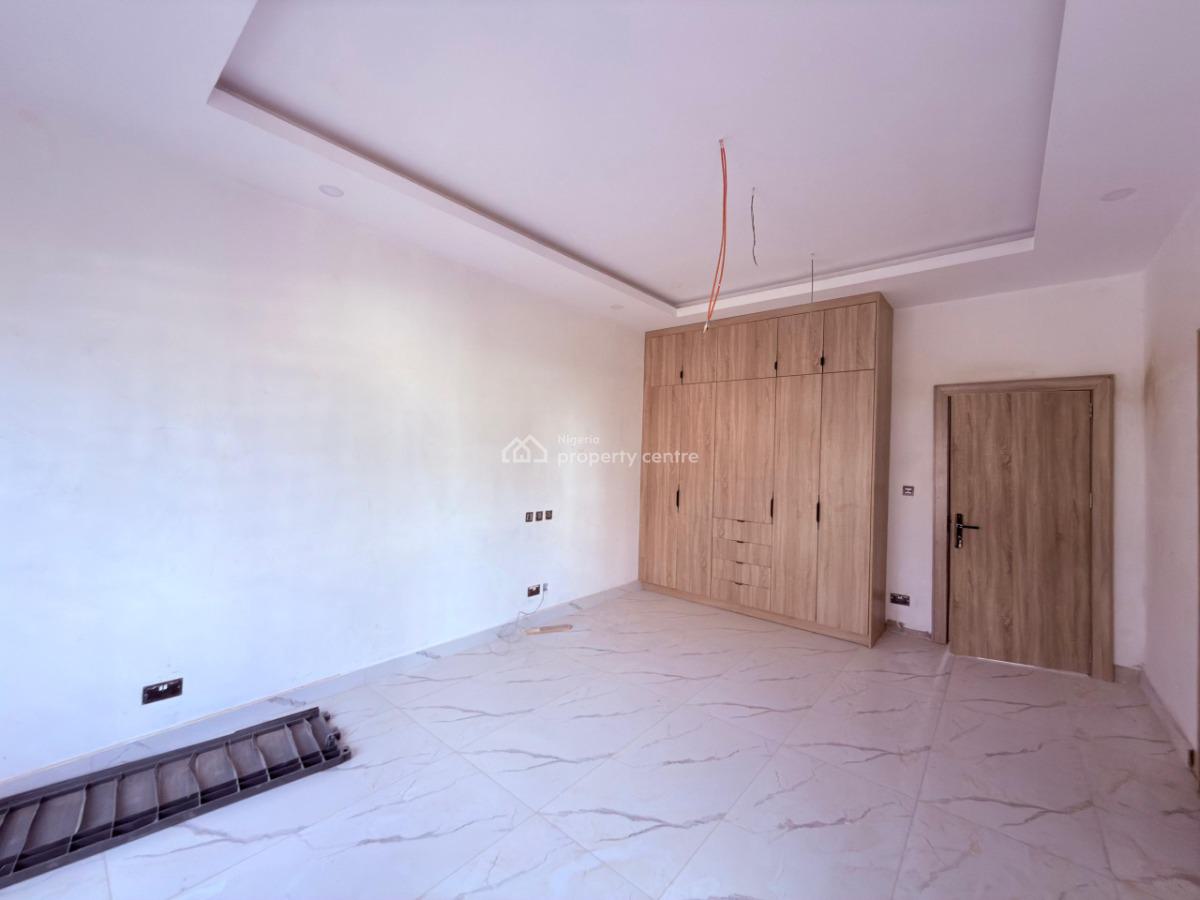 5 Bedroom Townhouse with Bq, Wuse, Abuja, House for Sale