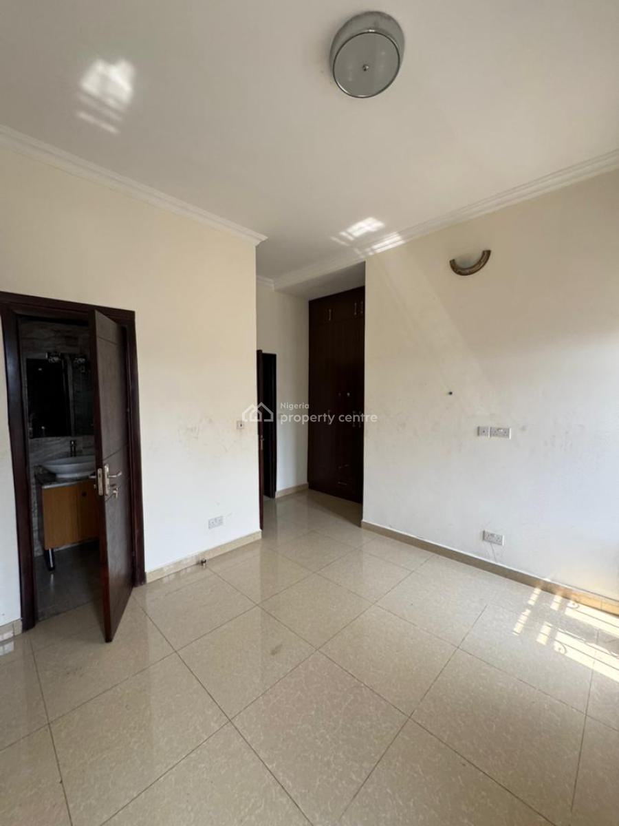 Luxury Well Maintained 4bedroom Semi Detached House, Ajah Lagos, Ajah, Lagos, Semi-detached Duplex for Rent