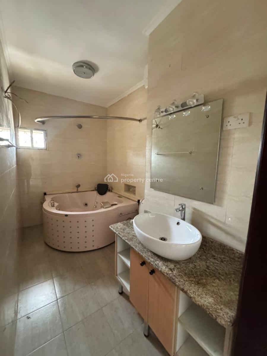 Luxury Well Maintained 4bedroom Semi Detached House, Ajah Lagos, Ajah, Lagos, Semi-detached Duplex for Rent