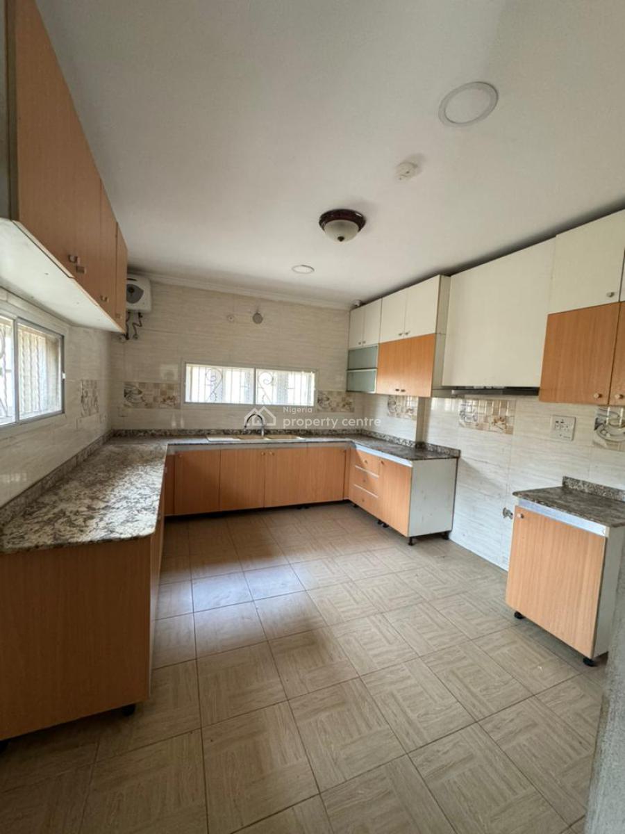 Luxury Well Maintained 4bedroom Semi Detached House, Ajah Lagos, Ajah, Lagos, Semi-detached Duplex for Rent