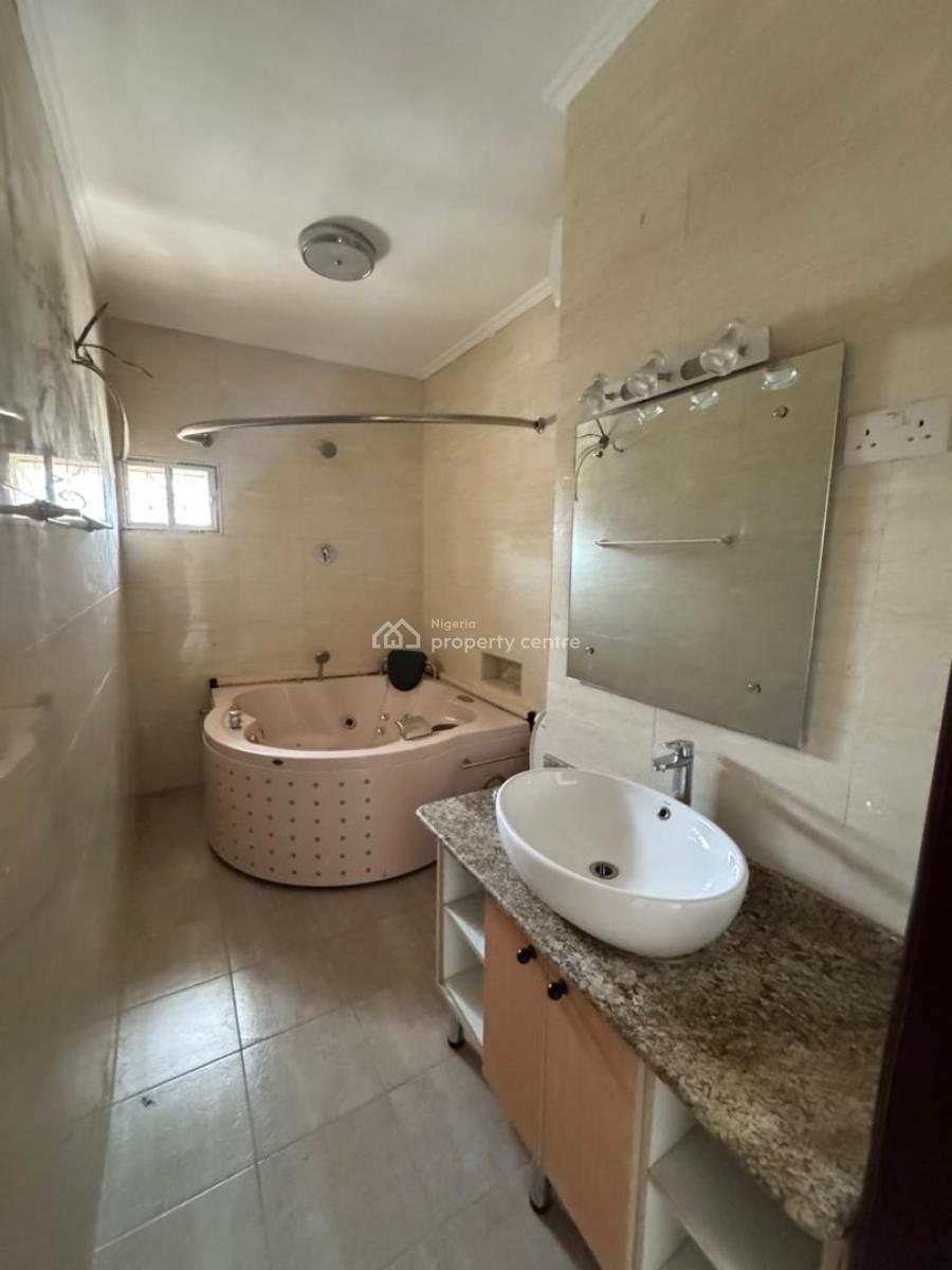 Luxury Well Maintained 4bedroom Semi Detached House, Ajah Lagos, Ajah, Lagos, Semi-detached Duplex for Rent