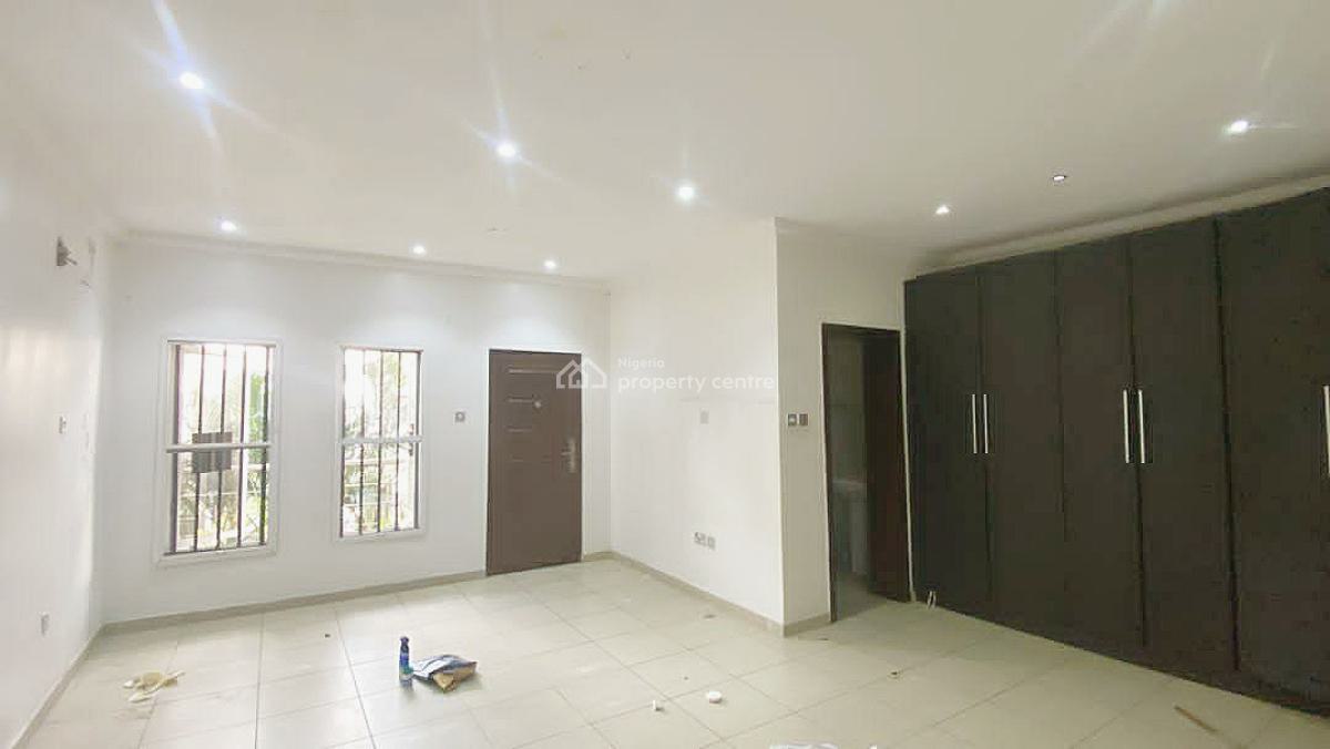 Spacious 4 Bedroom Terrace Duplex, Osapa, Lekki, Lagos, Terraced Duplex for Rent