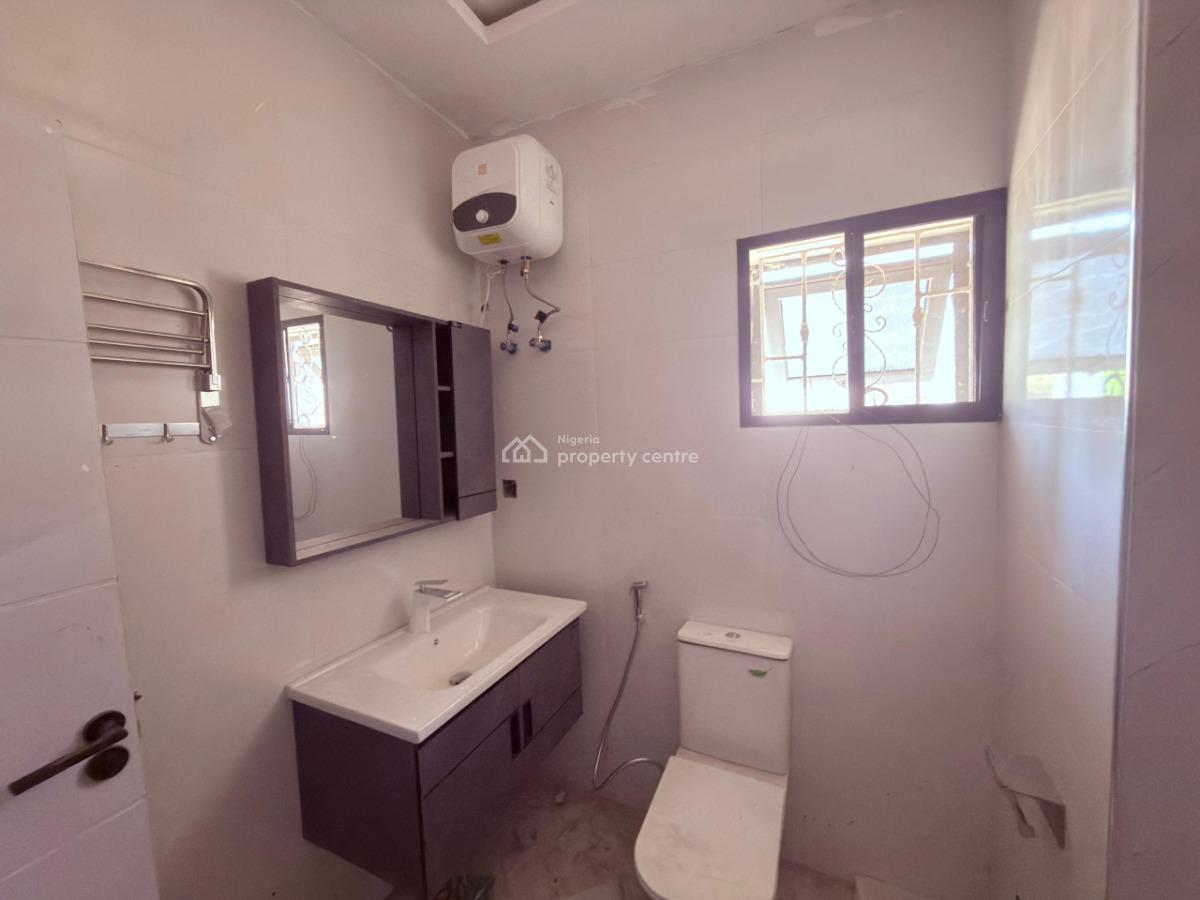 4 Bedroom Townhouse with Bq, Wuse, Abuja, House for Sale