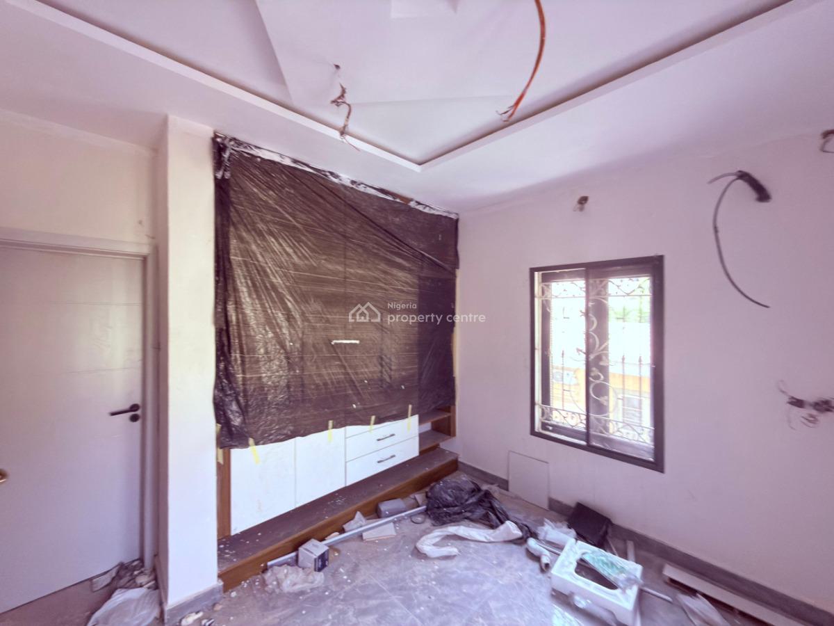 4 Bedroom Townhouse with Bq, Wuse, Abuja, House for Sale