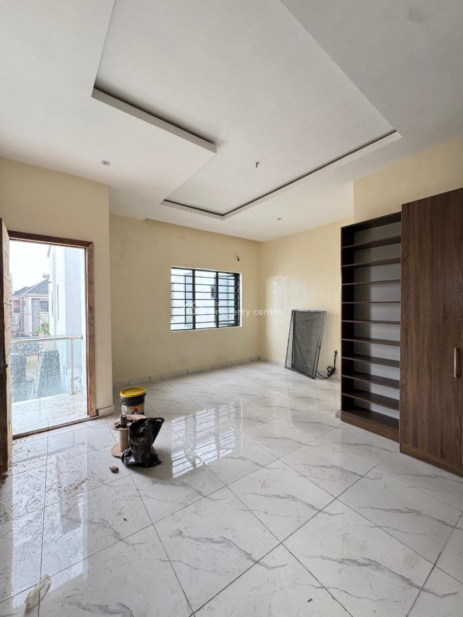 4 Bedroom  Semi-detached Duplex, Ologolo, Lekki, Lagos, Semi-detached Duplex for Sale